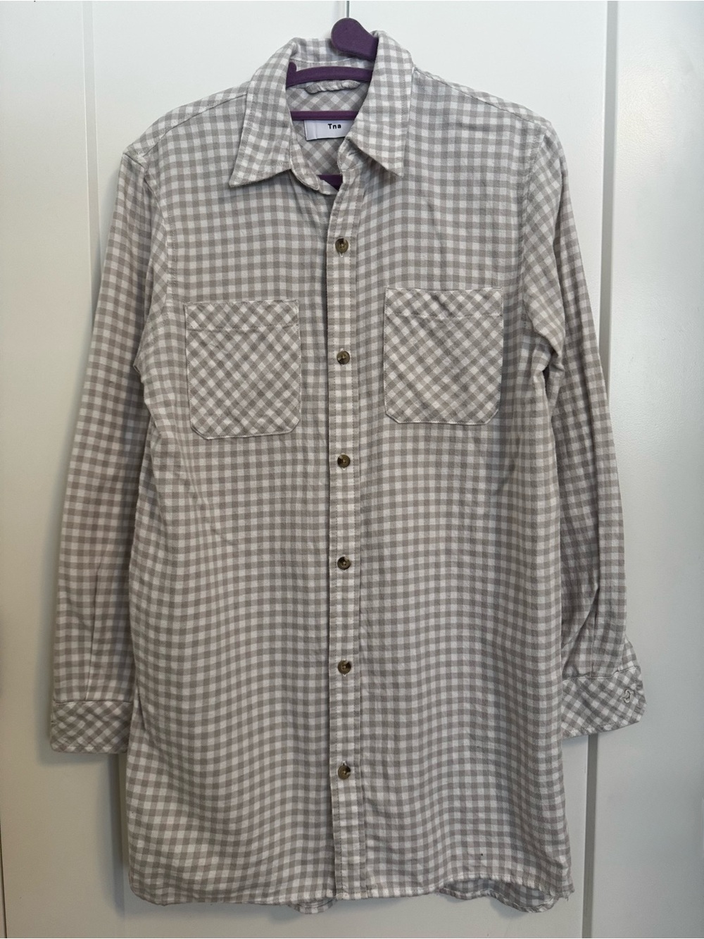 TNA women’s Gray Gingham Button-Up Shirt